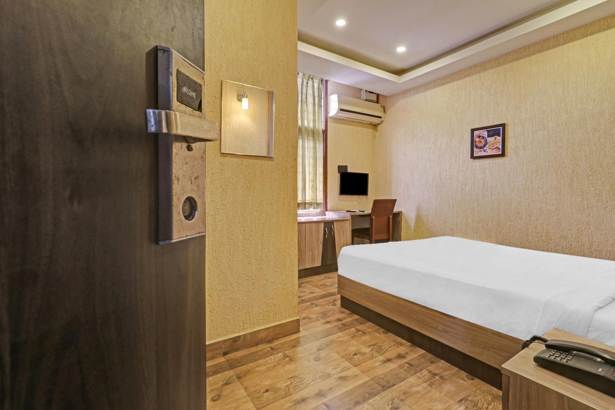 Hotel O Anbu Residency Tiruchirappalli ภายนอก รูปภาพ