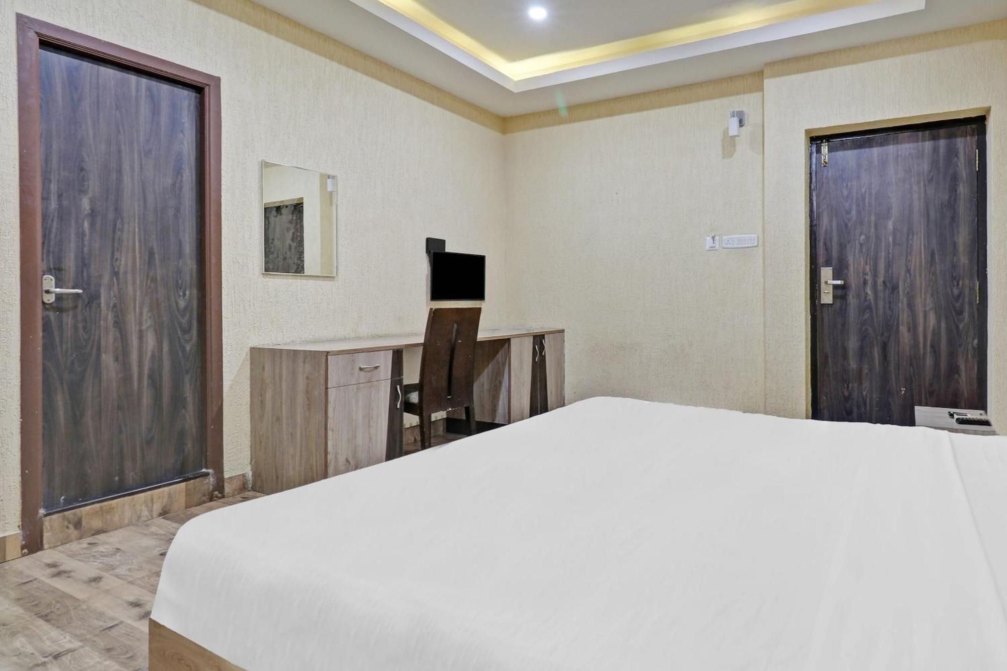 Hotel O Anbu Residency Tiruchirappalli ภายนอก รูปภาพ