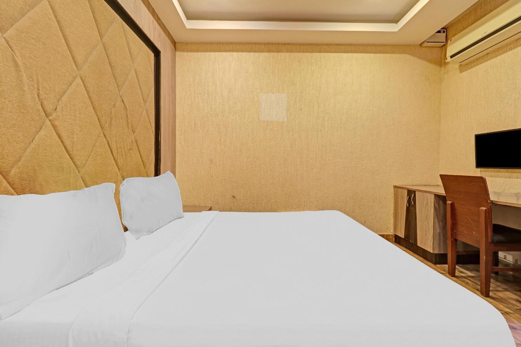 Hotel O Anbu Residency Tiruchirappalli ภายนอก รูปภาพ